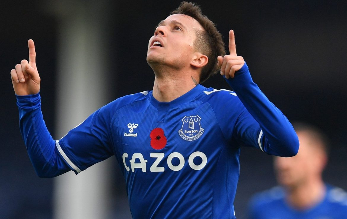Everton demand £9m to sell Bernard